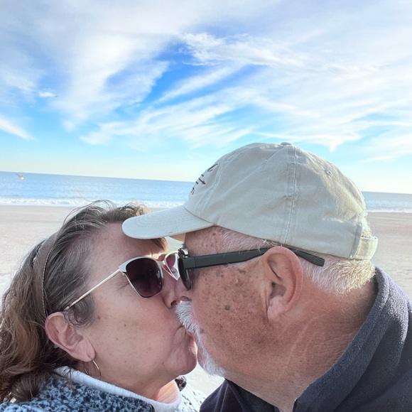 Meet your Posher, Tina - Picture 2 of 5